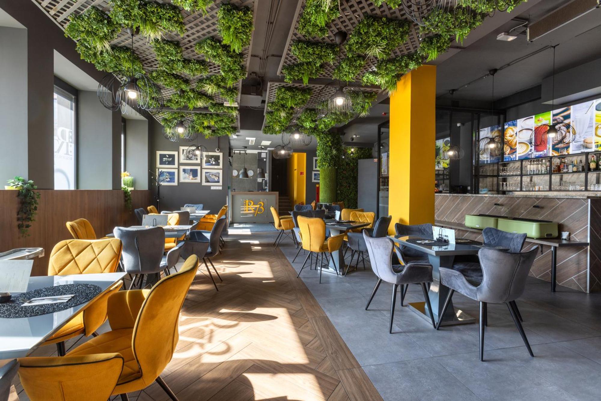 R73 Residences Печ Экстерьер фото